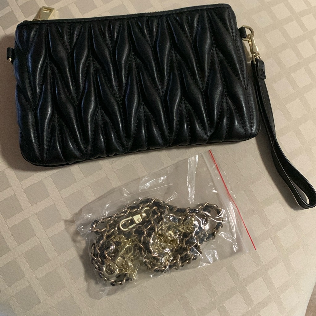 Befen Black Clutch Wristlet